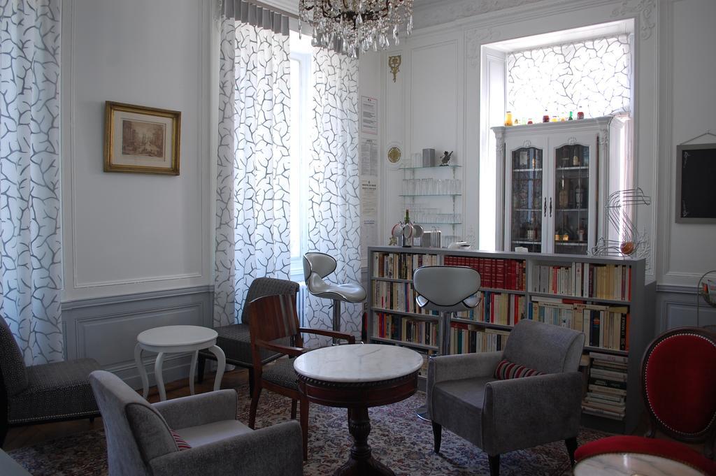 Logis Hotel L'Europe Pontivy Luaran gambar