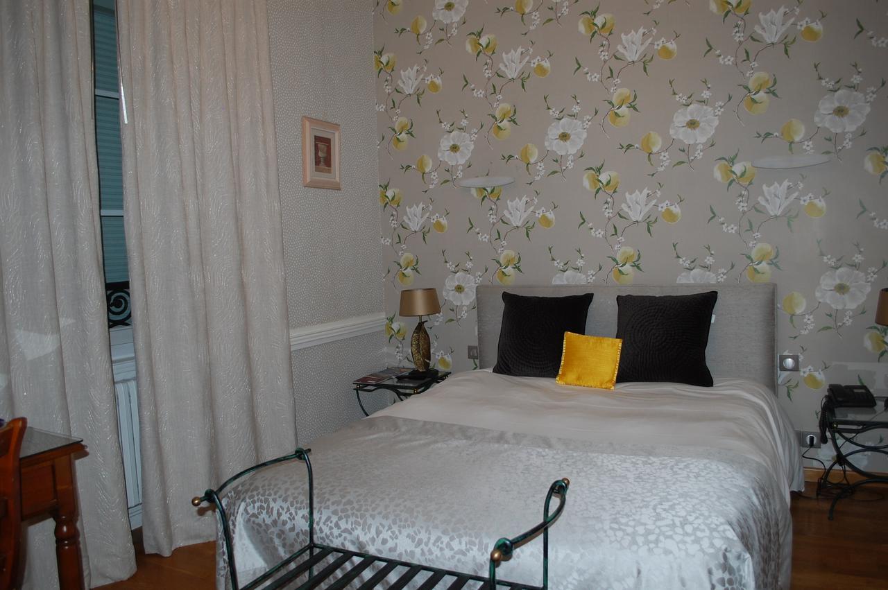 Logis Hotel L'Europe Pontivy Luaran gambar