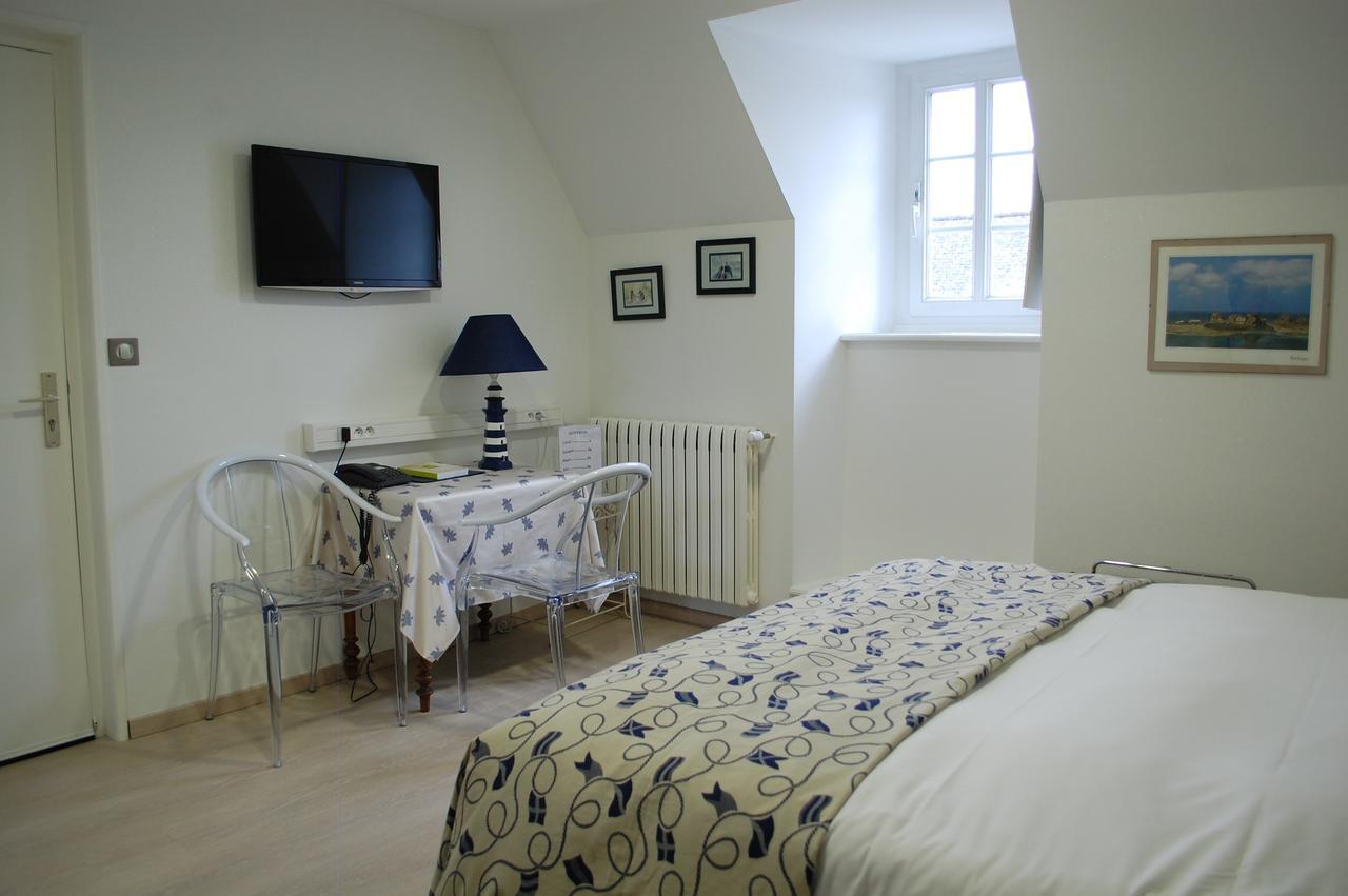 Logis Hotel L'Europe Pontivy Luaran gambar