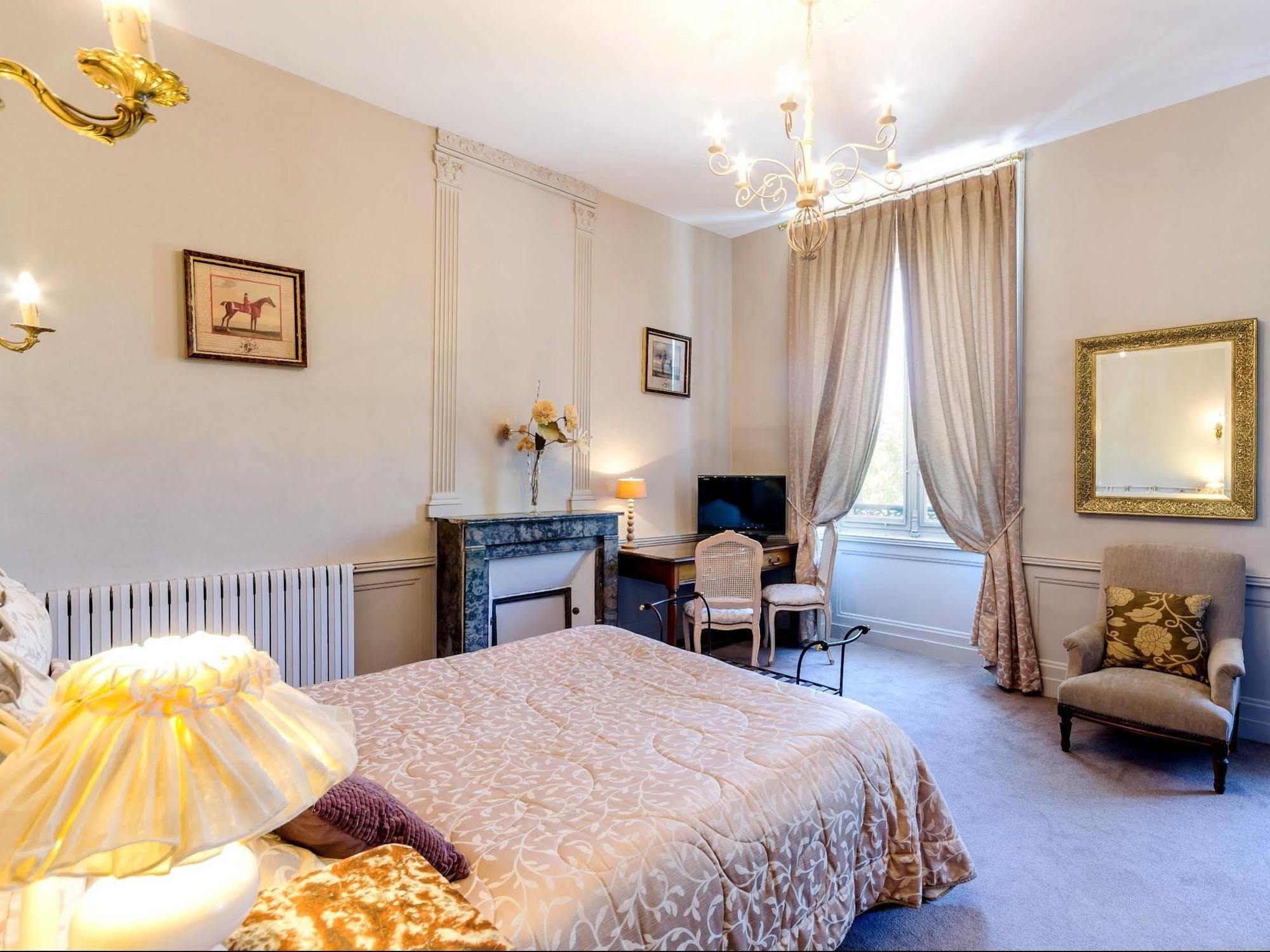 Logis Hotel L'Europe Pontivy Luaran gambar